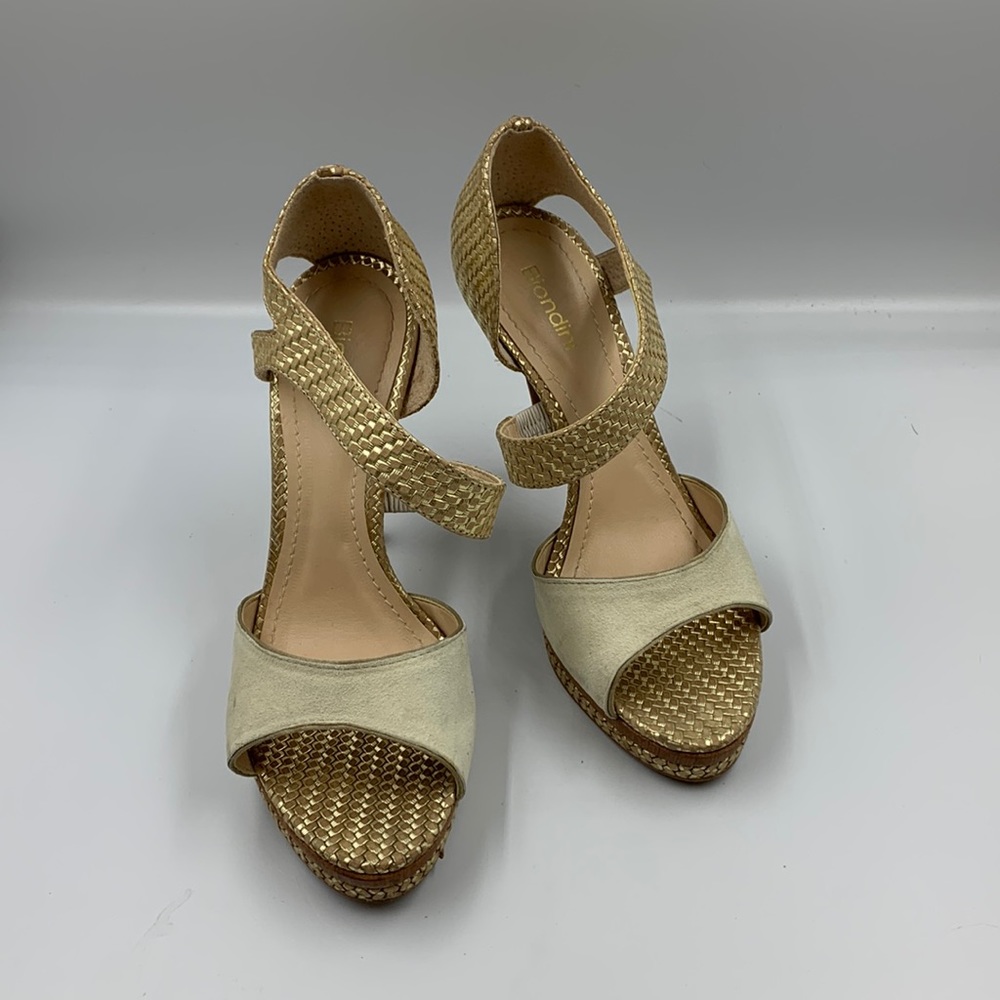 Heeled sandals